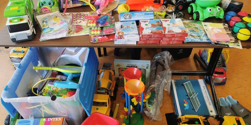 Help stichting Zaanse speelgoed en kinderkledingbank aan een nieuwe ruimte 